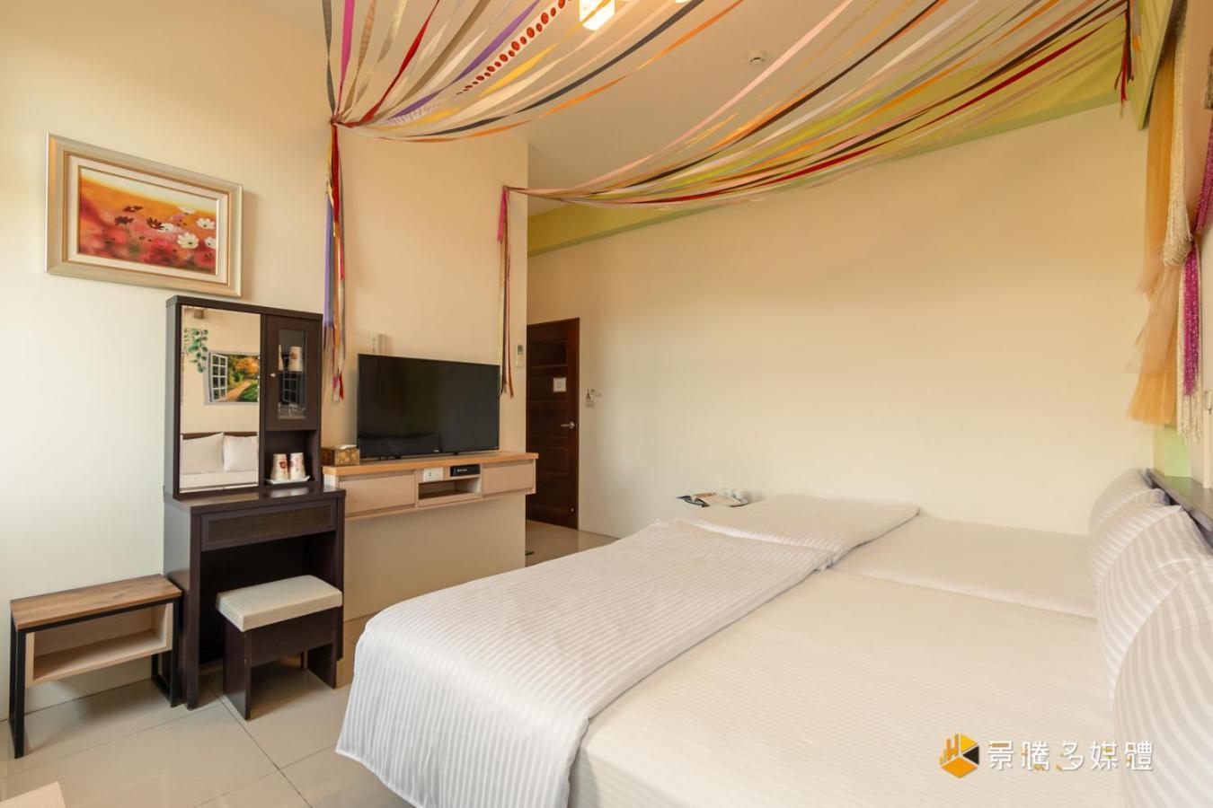 Hong Lai Guest House Цзяоси Экстерьер фото